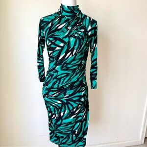 CALVIN KLEIN Patterned Long Sleeve Mock Neck Ruched Dress—SZ. 8
